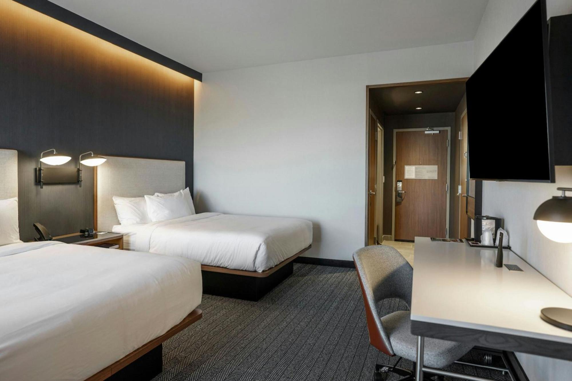 Courtyard By Marriott Indianapolis ฟิชเชอร์ส ภายนอก รูปภาพ